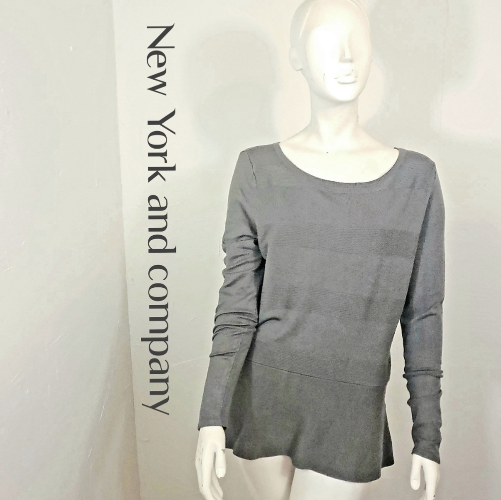 New York and company RUFFLEd Shirt